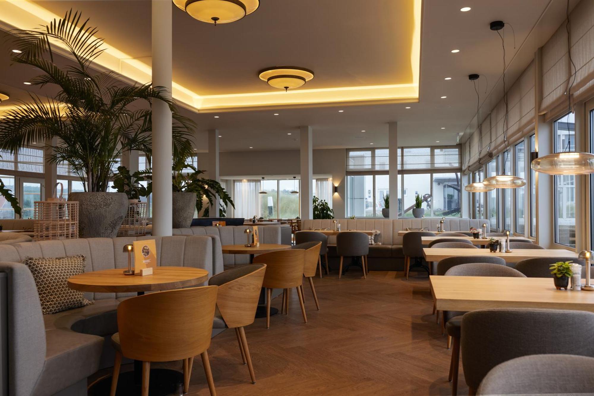 Westcord Strandhotel Seeduyn Влиланд Экстерьер фото